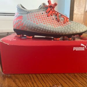 Puma Future 4.4 FG/AG Jr soccer cleats - Size US 3